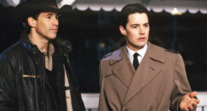 20 Essential TV Pilot Episodes To Watch