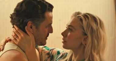 7 Best Movie Couples With an English Teacher-Gym Teacher Vibe