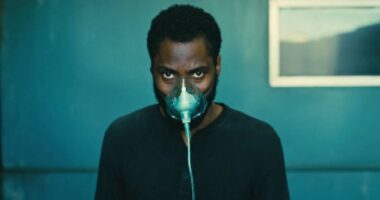 7 Most Original Movies That Cost $200 Million, Ranked