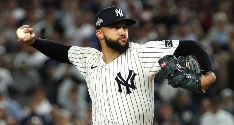 After Game 1 Blowup, Yankees Bullpen Keys Their Season-Saving Win