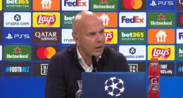 El entrenador del Liverpool, Arne Slot, ha sido criticado por revelar uno de los mayores problemas de su equipo tras la victoria por 5-1 del miércoles contra el Eintracht Fráncfort
