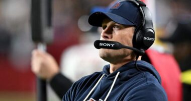 Bears' DT Grady Jarrett is Expected to Play vs. Saints: Report