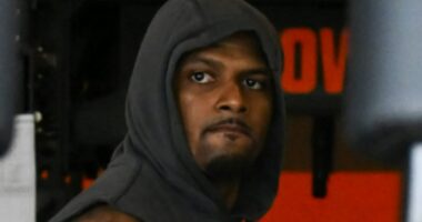 Browns Owner Sends Message on Ex-Texans QB Deshaun Watson