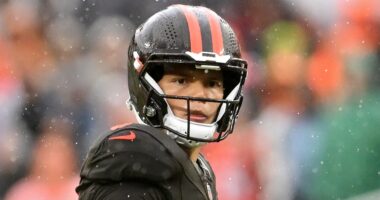 Browns QB Dillon Gabriel Put on Notice After Latest Shedeur Sanders News