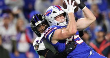 Buffalo Rookie Draws Rave Reviews After Week 5