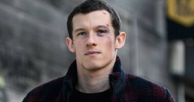 Callum Turner’s Forgotten 96% Thriller Series Is One of the Most Underrated Shows of the Past Decade