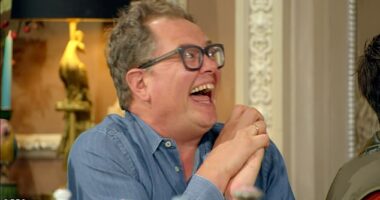 The Celebrity Traitors fans were left in uproar as Alan Carr murdered his best friend Paloma Faith during Thursday night's episode