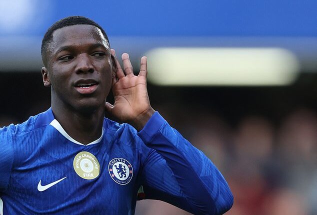 Chelsea star Moises Caicedo parted ways with his agent, with the contract ending in August