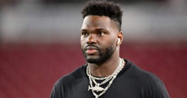 Colts Host 2-Time Super Bowl Champion Linebacker for Workout