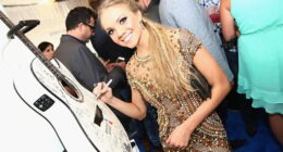 Danielle Bradbery Net Worth
