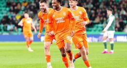 The striker fired in an early opener at Easter Road that proved to be the winner