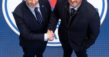Rangers chief executive Patrick Stewart welcomes sporting director Kevin Thelwell to the club