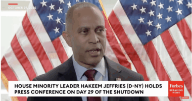 Dems Ignore Bureaucrats' Pleas To End Shutdown