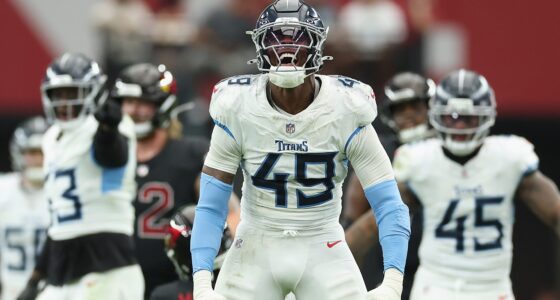 Eagles Trade Pitch Lands Titans Edge Rusher Arden Key