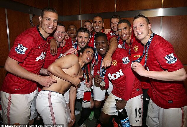 A former Manchester United star has emerged as a contender to be the next Rangers manager