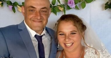 Roland Griffiths and Kylie Louise Sheahan on the day of their wedding