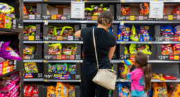 Hershey’s Halloween sales have disappointed, but there’s hope for last-minute buying