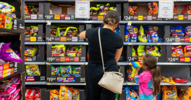 Hershey’s Halloween sales have disappointed, but there’s hope for last-minute buying