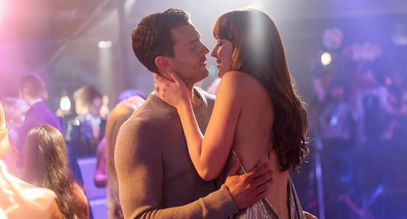 Hollywood's Most Erotic Series Ever Just Hit Netflix for Your Weekend Binge