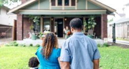 Home buyers are being left in limbo as the shutdown delays mortgage and insurance applications