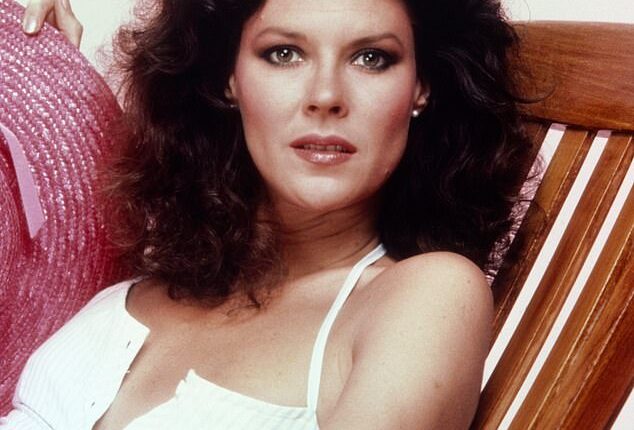 JoBeth Williams continues to dazzle decades after conquering the big screen as one of the most magnetic leading ladies of the 1980s