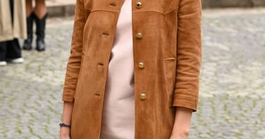 Has Harry Potter star Emma Watson got secretly engaged after describing pressure to marry as a ¿violence and cruelty¿ against women?