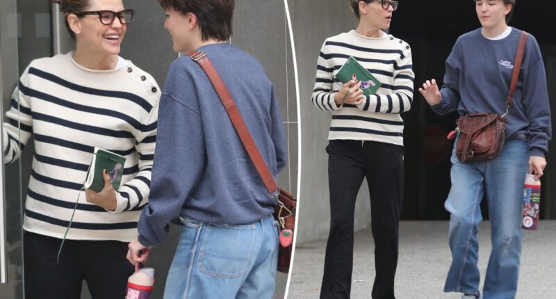 Jennifer Garner and Seraphina, 16, keep it casual for weekend outing