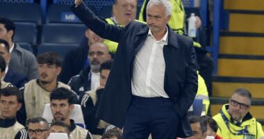 Jose Mourinho and his Benfica squad have reportedly been struck down by illness ahead of their clash against Porto on the weekend