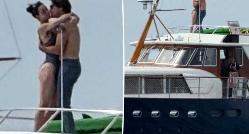 Katy Perry and Justin Trudeau seen kissing on singer's yacht