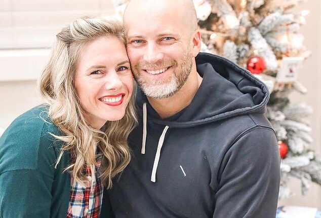 Ruby Franke's ex-husband (pictured together) has announced he is engaged just six months after he finalized his divorce from the disgraced mommy blogger