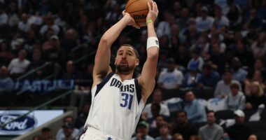 Klay Thompson Embraces ‘New Calling’ With Mavericks After Candid Admission