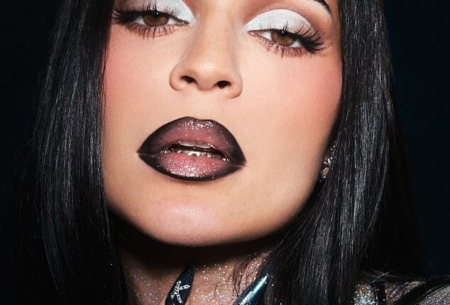 Kylie Jenner shared two new eye-popping photos to Instagram on Wednesday morning