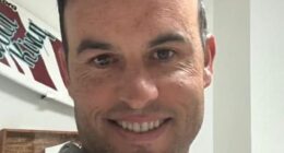 US soccer legend Landon Donovan revealed his new look on Friday after getting a hair piece