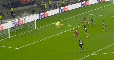 Mo Salah has been criticised for shooting instead of passing to Florian Wirtz to score