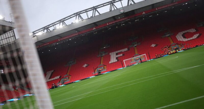 Liverpool vs Manchester United - Premier League: Live score, team news and updates Arne Slot and Ruben Amorim make brave calls as £116m Florian Wirtz and £74m Benjamin Sesko fail to start at Anfield