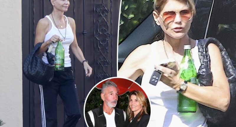 Lori Loughlin ditches wedding ring as she steps out for first time since Mossimo Giannulli split