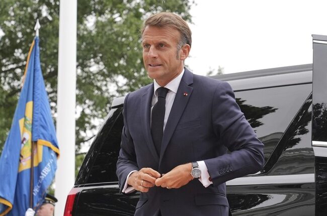 New French Government Doesn't Wave White Flag, It Just Quits – HotAir