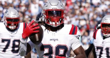 Patriots Get Bad News on Running Game Before Week 9