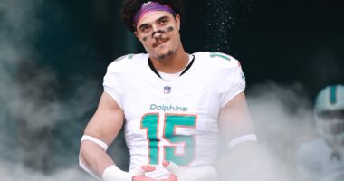 Patriots Seeking 'Surprise' Trade at NFL Deadline