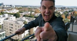 Robbie Williams has admitted for the first time that he has been secretly living with Tourette's syndrome
