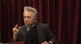 Author and geologist Gregg Braden has claimed that there are ancient structures on both the moon and Mars which prove lost human civilizations traveled through space