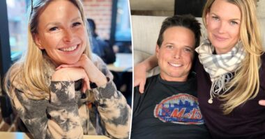 Scott Wolf wishes estranged wife Kelley a happy birthday following messy divorce, custody battle