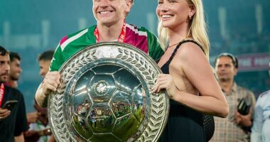 Socceroos stars Jason Cummings and Jamie Maclaren have come under fire after refusing to play in Iran for their Indian club side Mohun Bagan due to ongoing safety fears