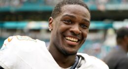 Texans Trade Pitch Lands Dolphins RB De’Von Achane