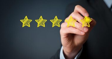 British investors will soon be offered a new platform to buy stocks and shares as an American giant comes to our shores, but it will have its work cut out to compete against the best currently on offer. Some of those platforms, such as Prosper and Trading 212, even give investors the chance to take advantage of fee-free investing, as we detail below.