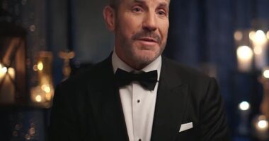 The Golden Bachelor premiered on Monday night, and viewers were stunned by a 'bizarre' detail about leading man Barry 'Bear' Myrden (pictured)