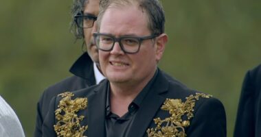 Alan Carr left viewers bewildered after sensationally 'murdering' his 'best friend' Paloma Faith on Thursday night's Celebrity Traitors