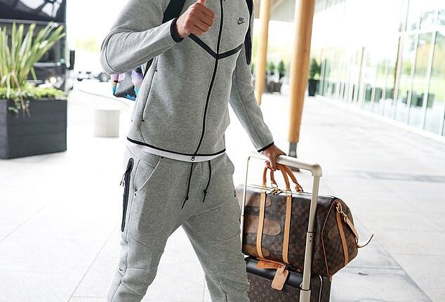 Nico O'Reilly, pictured arriving for England duty on Monday for the first time, was called up to the squad after Reece James' withdrawal due to injury