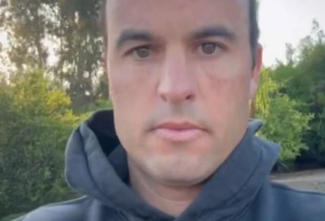 Former USA captain Landon Donovan has called on fans to give him ideas for a wig style