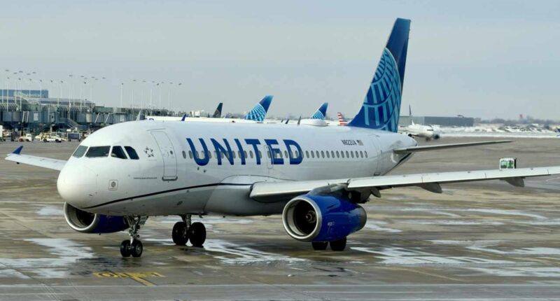 United Airlines expects premium flyers to fuel record revenue for the rest of the year